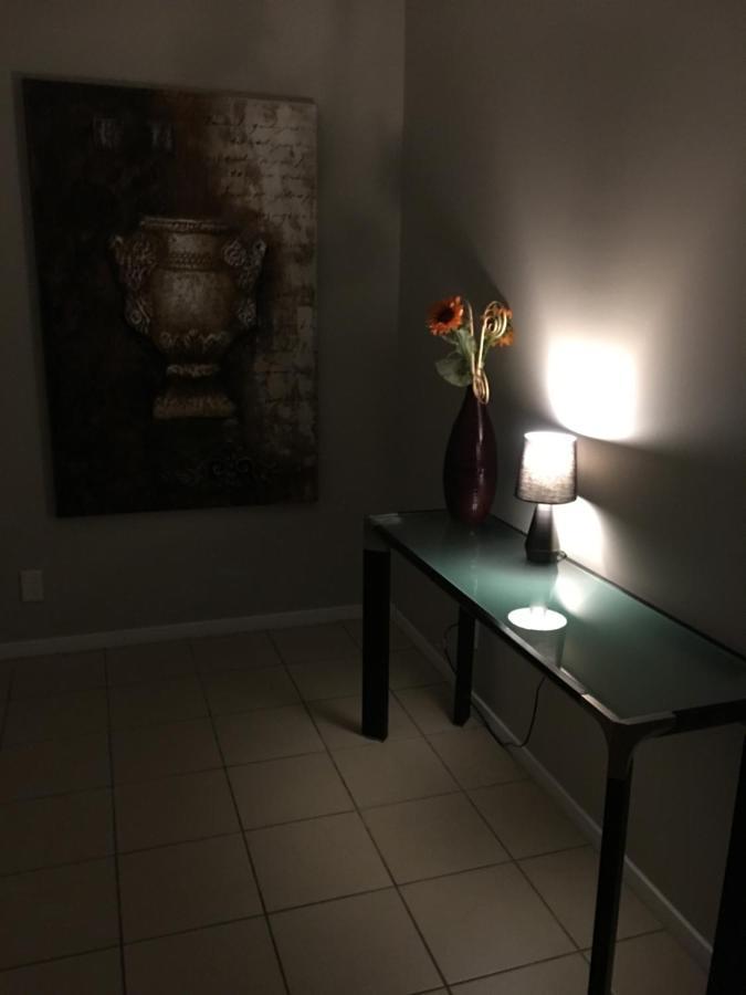 A Cozy Room With It'S Own Privacy Upper Hutt Exterior foto